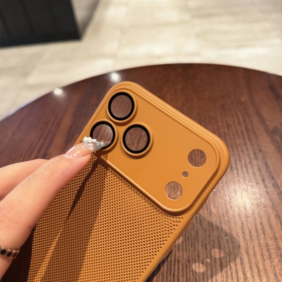 喷油散热适用iPhone17PROMAX肤感手机壳苹果16镜头膜硬防摔保护套