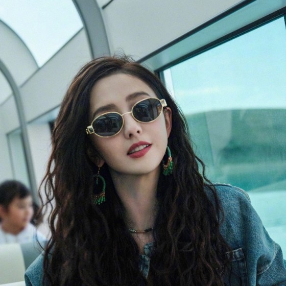 顶版凯旋门cl40235丫丫同款金框老錢風太陽鏡防紫外線高級時髦