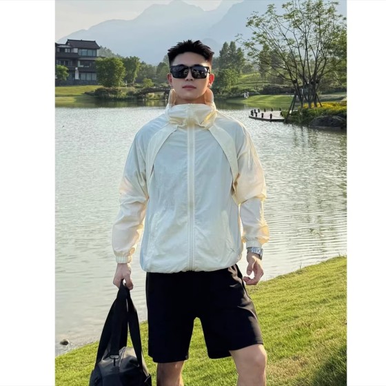 轻薄冰丝防晒衣男夏季户外凉感速干冲锋衣外套透气情侣连帽骑行服