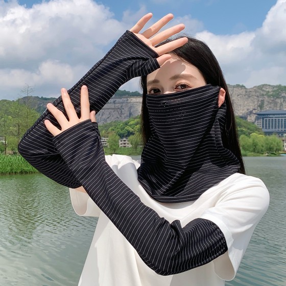 冰丝骑行防晒面罩女新款户外登山遮全脸护颈披肩面纱冰袖防晒套装