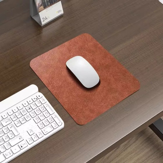 商务风鼠标垫子小号防水渍桌垫顺滑皮质滑鼠垫办公用厂家直销跨境