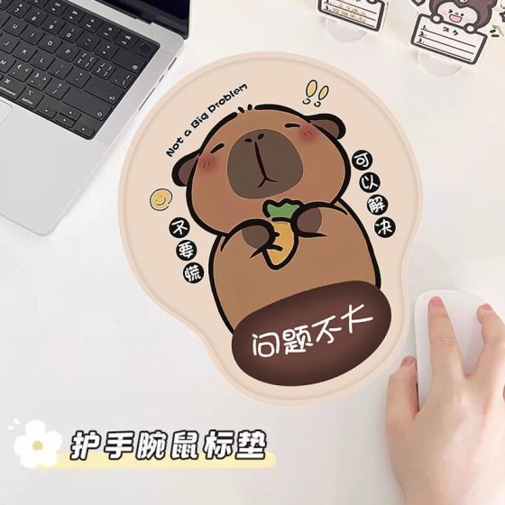 可爱卡皮巴拉护手腕鼠标垫问题不大水豚橡胶办公滑鼠垫电脑键盘垫