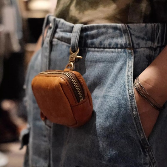 随身收纳包热销钥匙包男女通用拉链零钱包腰包男女通用迷你包